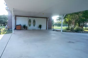 3100 Shady Oaks Dr, Brownwood, TX 76801 - Photo 21