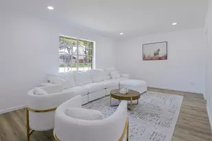 13050 Glenside Dr, Farmers Branch, TX 75234 - Photo 15