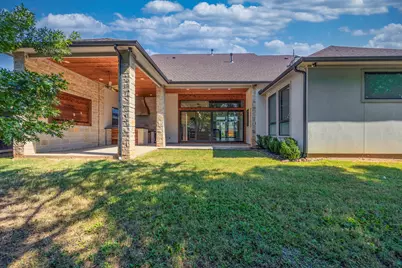 2081 Holt Way, Grapevine, TX 76051 - Photo 15