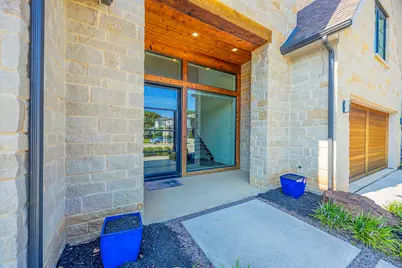 2081 Holt Way, Grapevine, TX 76051 - Photo 33