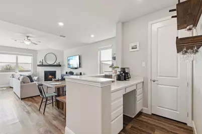 2372 Bella Court, Carrollton, TX 75010 - Photo 9