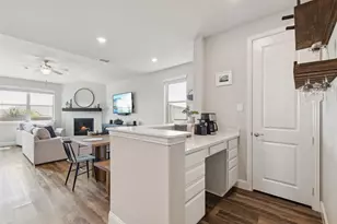 2372 Bella Ct, Carrollton, TX 75010 - Photo 9