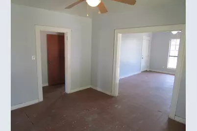 1642 Pearl Avenue, Wichita Falls, TX 76301 - Photo 11