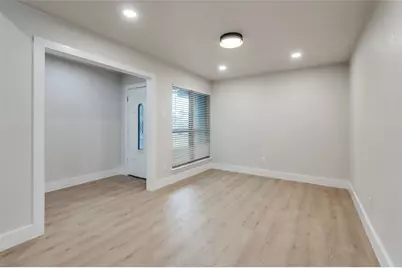 2525 Rosebud Court, Carrollton, TX 75006 - Photo 5