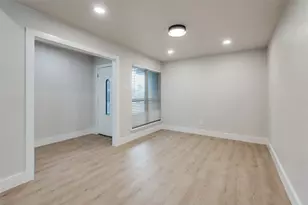 2525 Rosebud Ct, Carrollton, TX 75006 - Photo 5