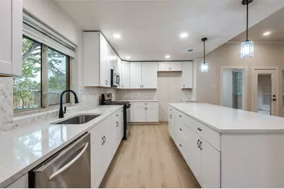 2525 Rosebud Court, Carrollton, TX 75006 - Photo 17