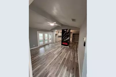 1513 Oakbrook Court, Lancaster, TX 75134 - Photo 3