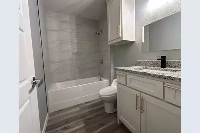 1513 Oakbrook Court, Lancaster, TX 75134 - Photo 7