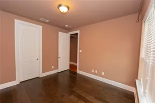 675 Senda, Irving, TX 75039 - Photo 19