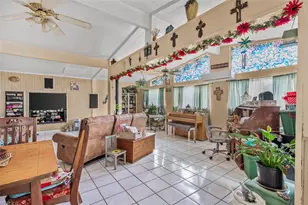 640 Rose Cir, Gordonville, TX 76245 - Photo 7