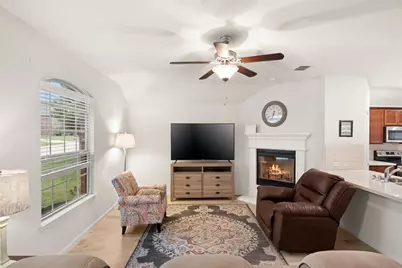 129 Lariat Trail, Waxahachie, TX 75165 - Photo 5