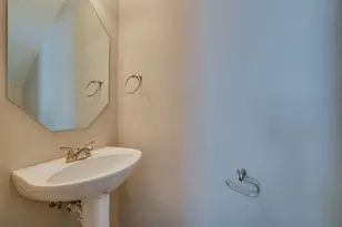 2032 Peregrine Ct, Lewisville, TX 75077 - Photo 19