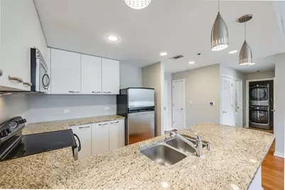 1200 Main Street #1002, Dallas, TX 75202 - Photo 5