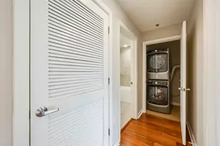 1200 Main St, Dallas, TX 75202 - Photo 13