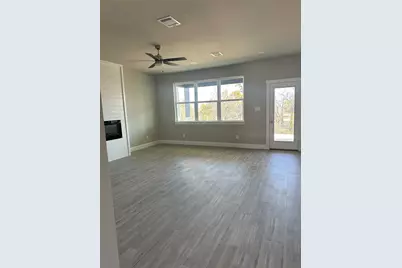 1410 Diceman Avenue, Dallas, TX 75203 - Photo 11