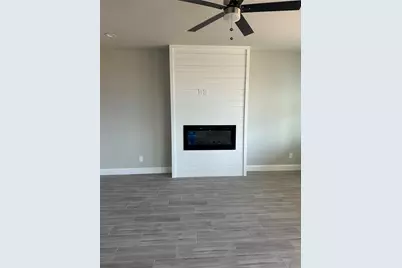 1410 Diceman Avenue, Dallas, TX 75203 - Photo 9