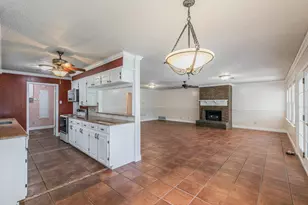 5828 Westcrest Dr W, Edgecliff Village, TX 76134 - Photo 11