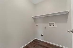 7045 Wax Berry Dr, Dallas, TX 75249 - Photo 15