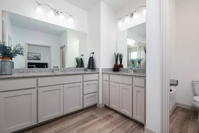 1305 Birds Fort Trail, Arlington, TX 76005 - Photo 29