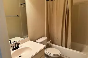 1013 Lake Grove Dr, Little Elm, TX 75068 - Photo 5