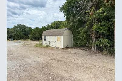 103 Sharon  Residential Drive, Whitney, TX 76692 - Photo 15