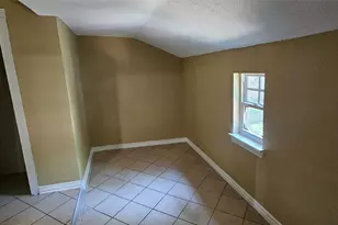 8613 Elam Rd, Dallas, TX 75217 - Photo 11