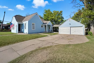 3244 Ryan Avenue, Fort Worth, TX 76110 - Photo 3