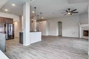 1816 Barberry Way, Weatherford, TX 76086 - Photo 5