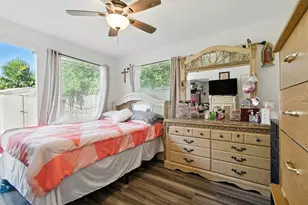 9853 Sophora Cir, Dallas, TX 75249 - Photo 35