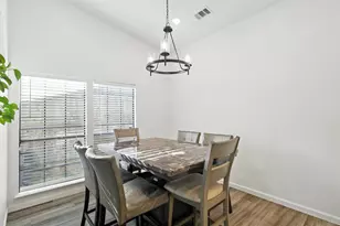 9853 Sophora Cir, Dallas, TX 75249 - Photo 21