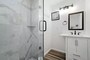 9853 Sophora Cir, Dallas, TX 75249 - Photo 33