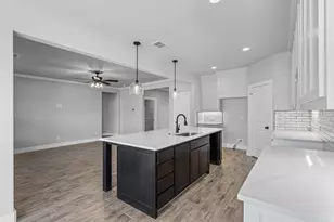 221 Jimmy Ln, Millsap, TX 76066 - Photo 11