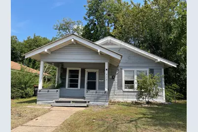 939 SE 12th Street, Paris, TX 75460 - Photo 1