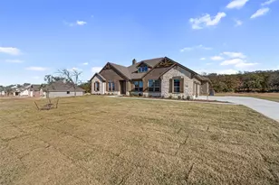 140 Oak Grv Wy, Springtown, TX 76082 - Photo 5