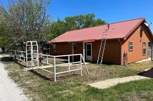 348 Lake Loop, Bellevue, TX 76228 - Photo 3