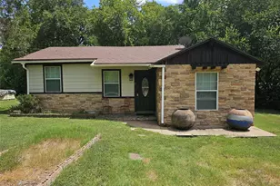 108 2nd St, Whitney, TX 76692 - Photo 1