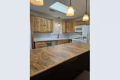 108 2nd Street, Whitney, TX 76692 - Photo 3