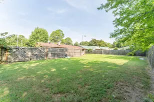 1104 Bowie St, Sulphur Springs, TX 75482 - Photo 29