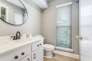 13027 Harkness Dr, Dallas, TX 75243 - Photo 25