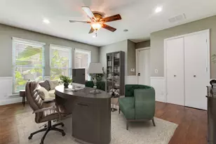 13027 Harkness Dr, Dallas, TX 75243 - Photo 21