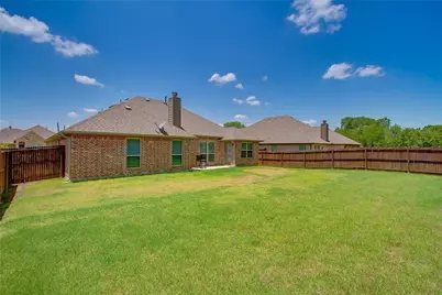 4910 Crawfish Lane, Garland, TX 75043 - Photo 17
