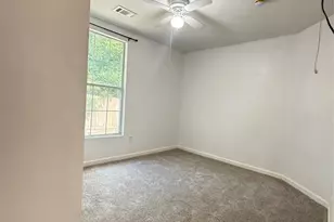 605 E Hickory St, Kaufman, TX 75142 - Photo 7