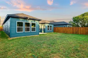 3008 Walker St, Fort Worth, TX 76105 - Photo 7