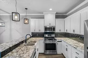 332 Kingdom Blvd, Lindale, TX 75771 - Photo 15