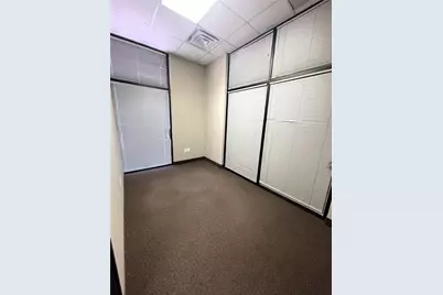 6100 W Pioneer Parkway #100, Arlington, TX 76013 - Photo 3