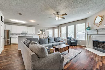 9513 Thorncliff Drive, Frisco, TX 75035 - Photo 5