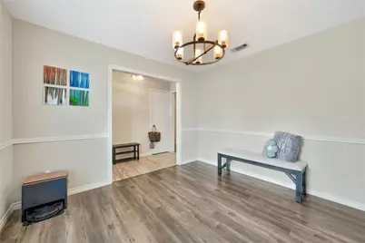 1712 Rosemeade Circle, Carrollton, TX 75007 - Photo 5