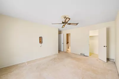 1421 Westover Lane, Westover Hills, TX 76107 - Photo 23