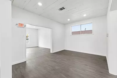 516 N Locust Street, Denton, TX 76201 - Photo 11