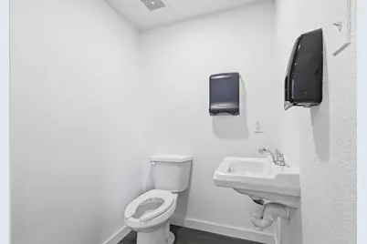 516 N Locust Street, Denton, TX 76201 - Photo 17